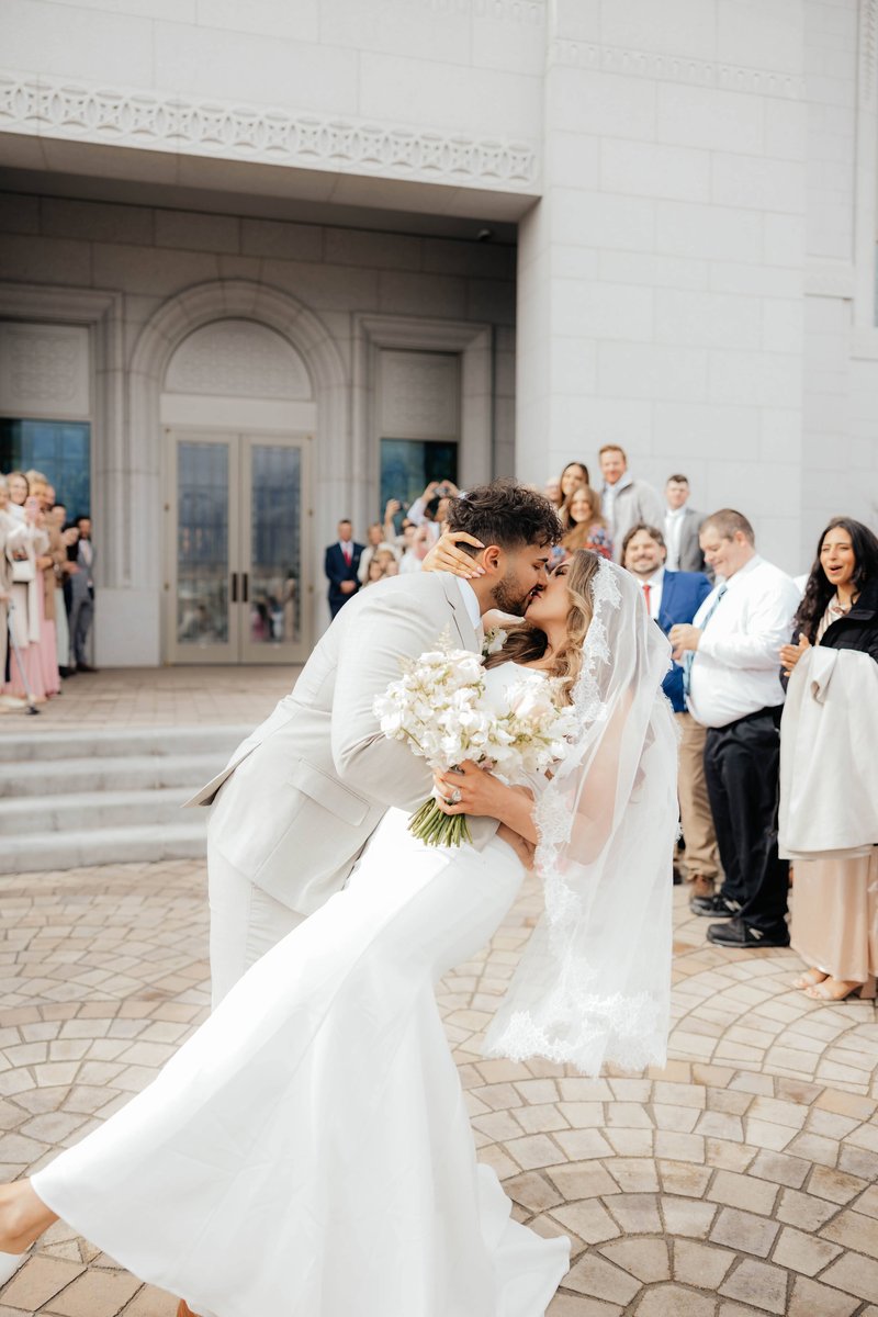 Dani + Rock wedding florals