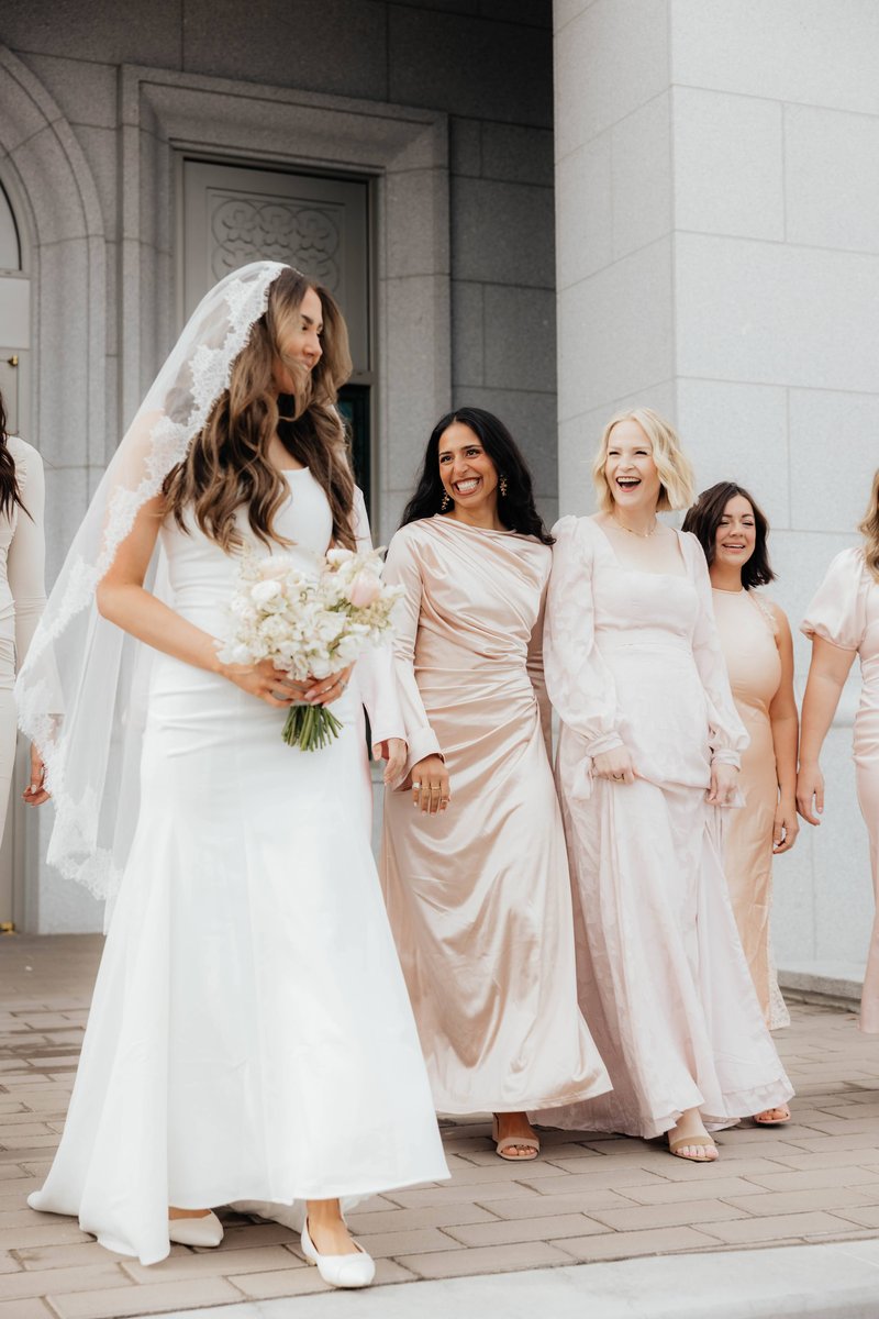 Dani + Rock wedding florals