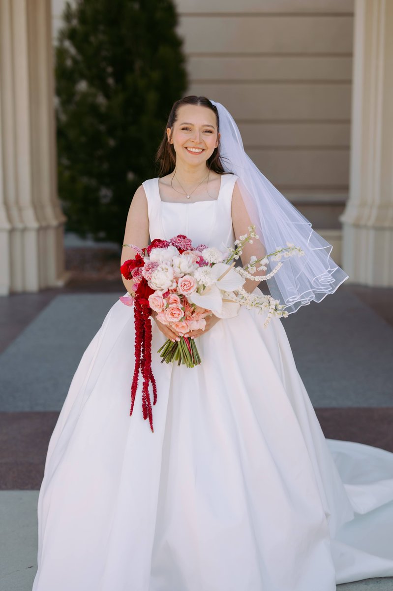 Katelyn + Brad wedding florals